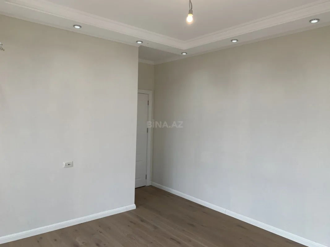 Satılır 2 otaqlı mənzil 63 m²