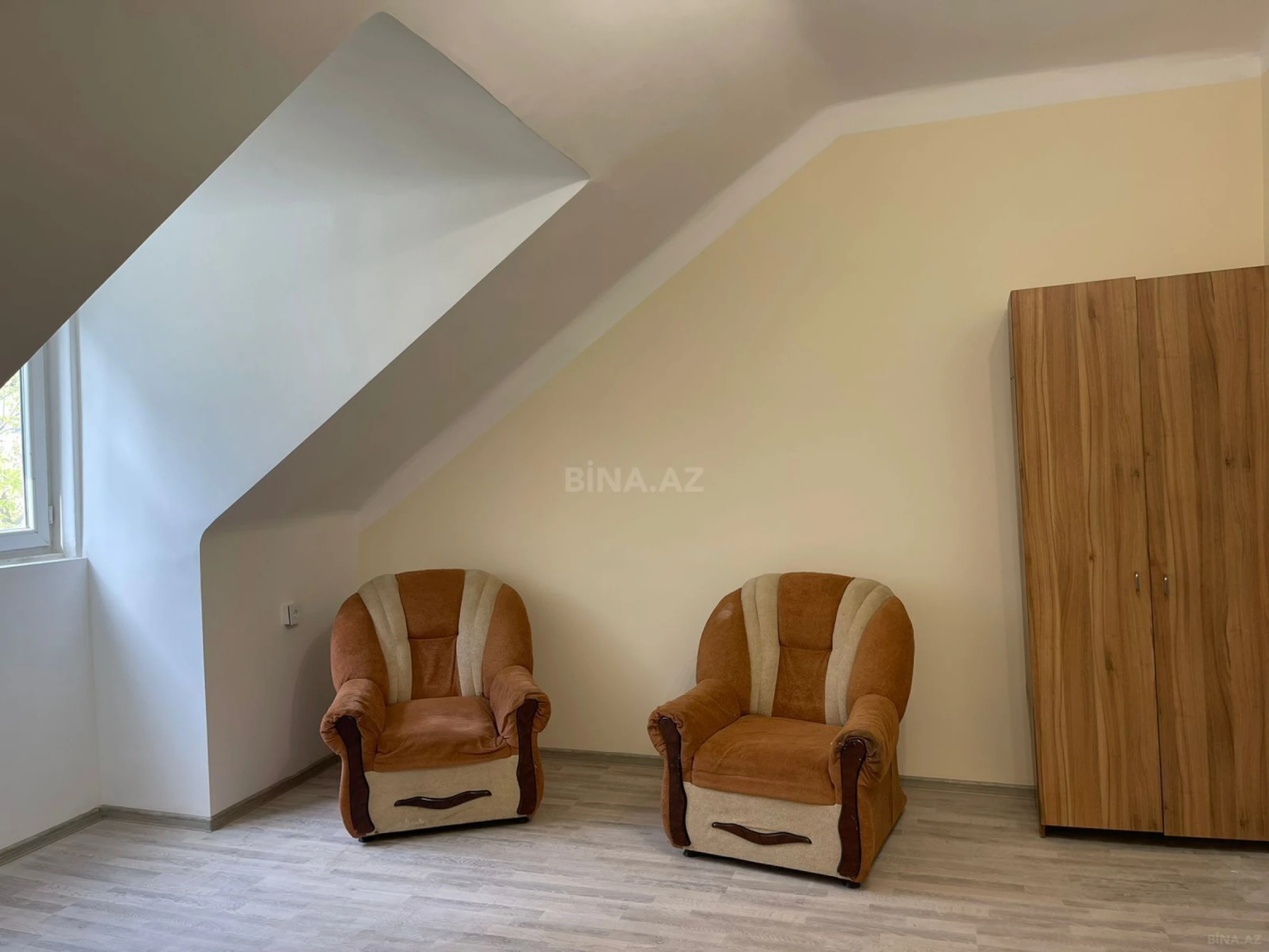 Kirayə verilir 3 otaqlı mənzil 100 m²