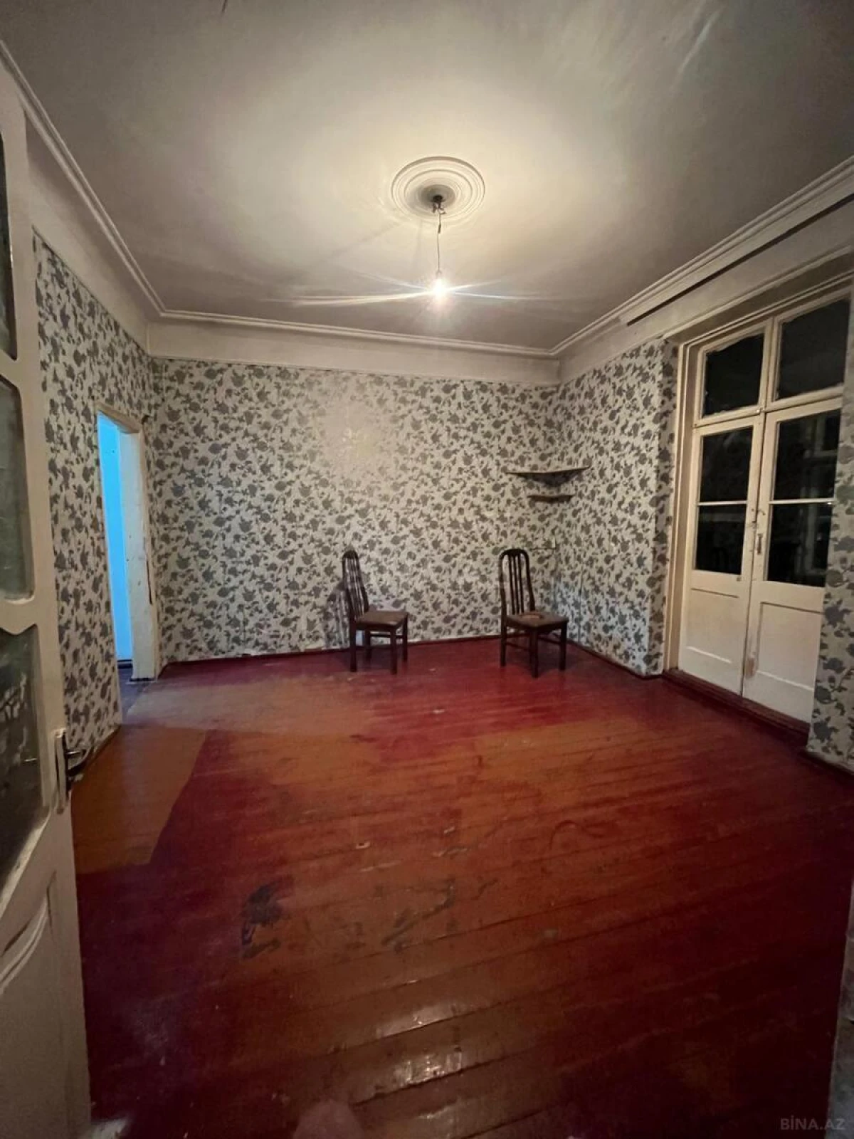 Satılır 2 otaqlı mənzil 70 m²