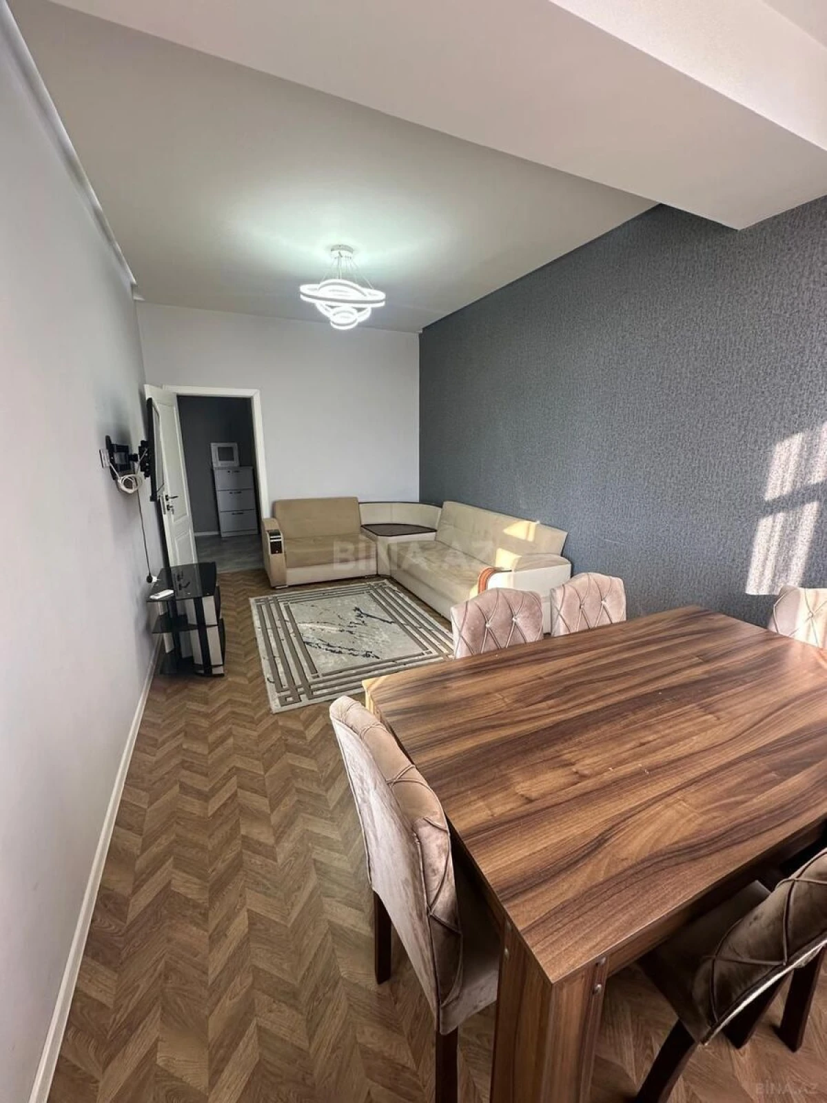 Kirayə verilir 3 otaqlı mənzil 90 m²