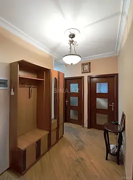 Satılır 4 otaqlı mənzil 85 m²