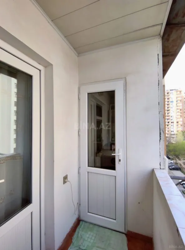 Satılır 4 otaqlı mənzil 85 m²