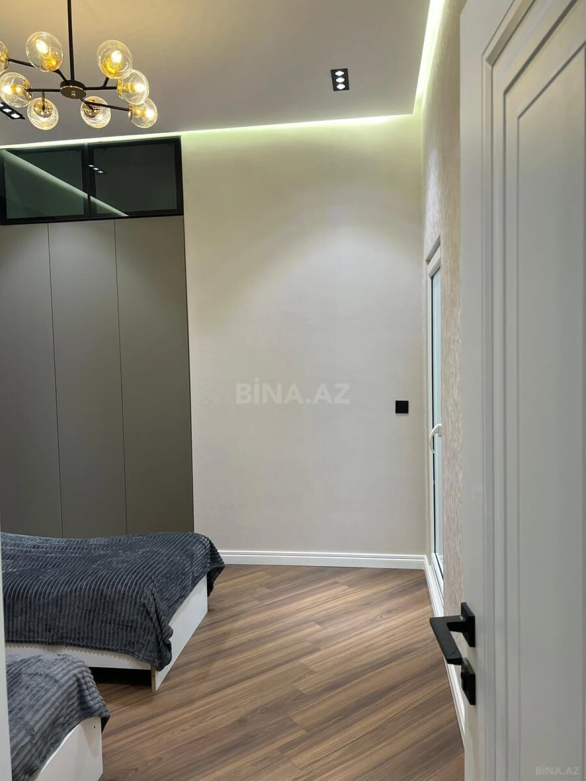 Kirayə verilir 3 otaqlı mənzil 80 m²