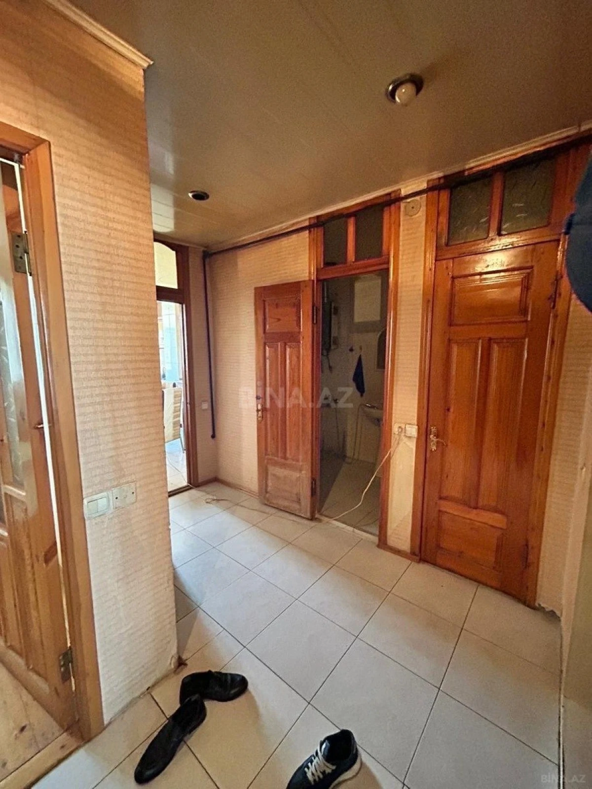 Satılır 2 otaqlı mənzil 70 m²