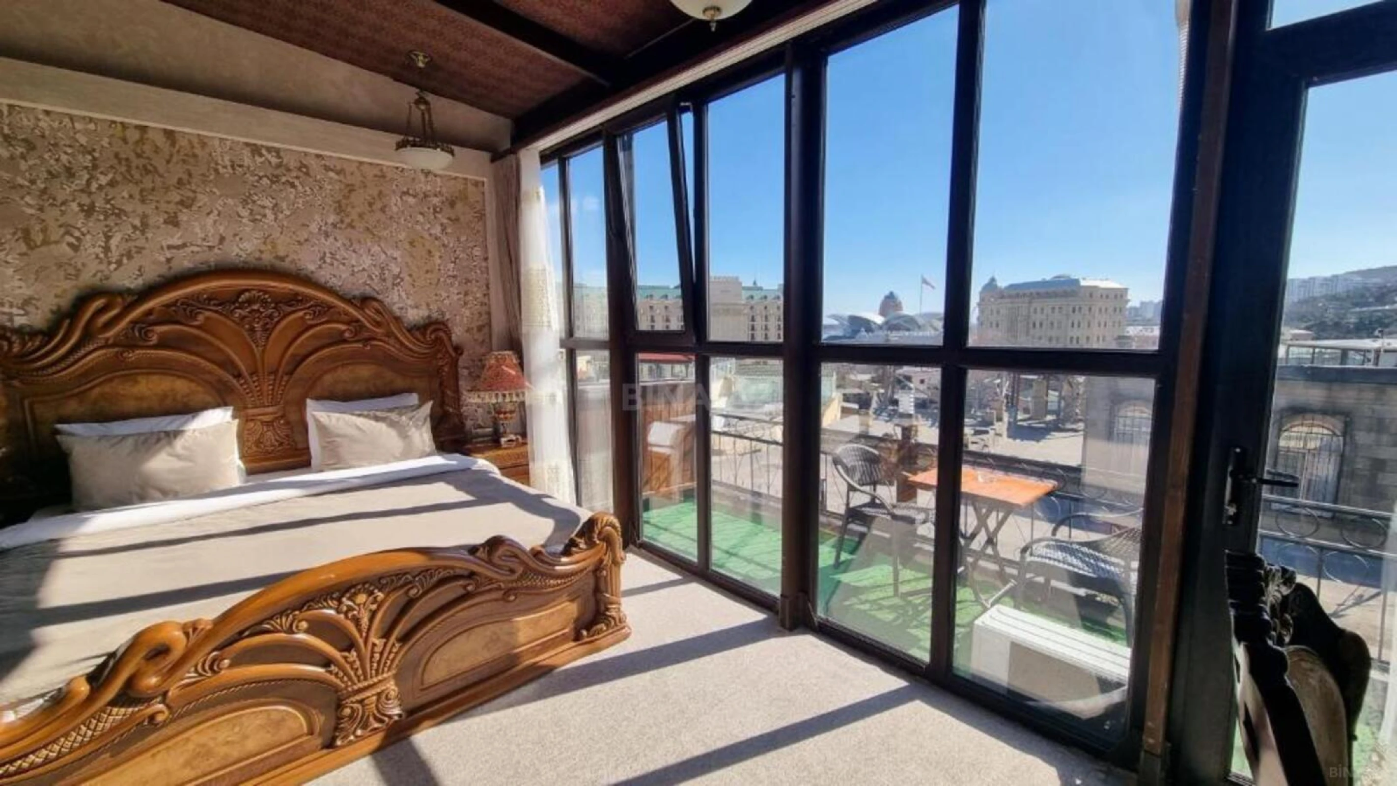 Kirayə verilir obyekt 330 m²