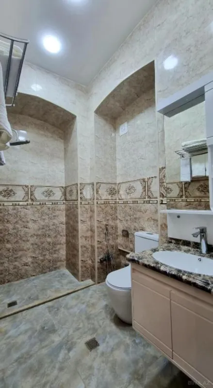 Kirayə verilir obyekt 330 m²