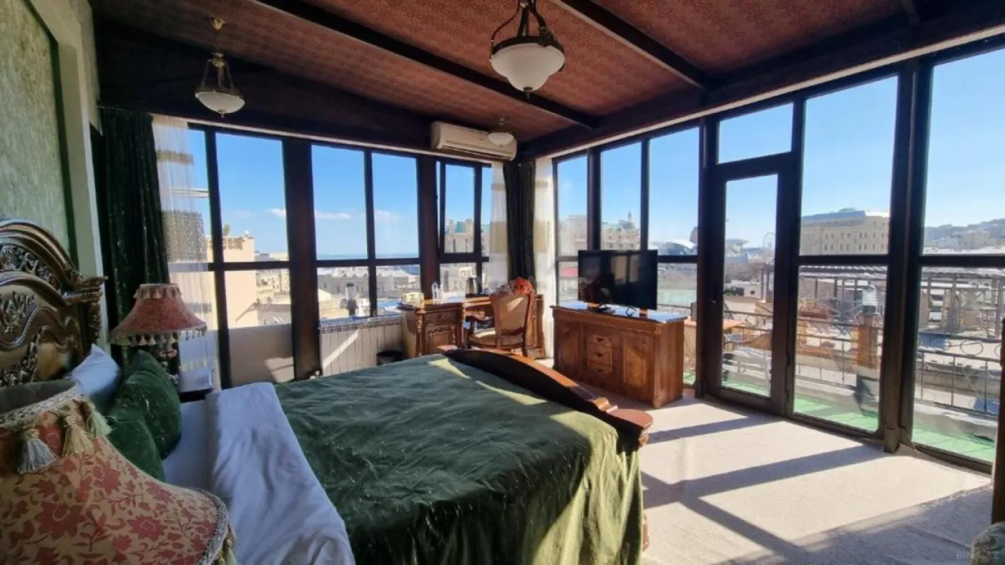 Kirayə verilir obyekt 330 m²