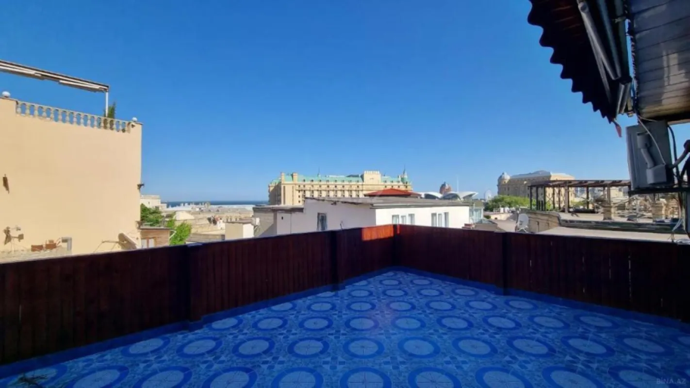 Kirayə verilir obyekt 330 m²