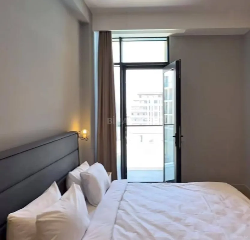 Kirayə verilir 2 otaqlı mənzil 65 m²