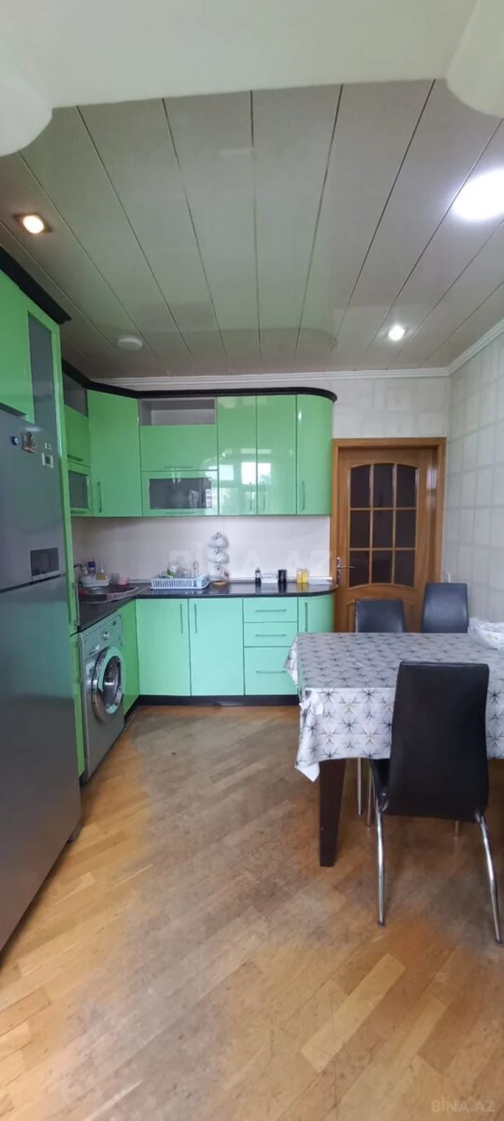 Satılır 3 otaqlı mənzil 90 m²