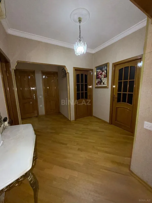 Satılır 3 otaqlı mənzil 90 m²