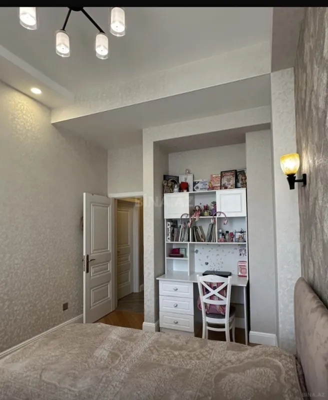 Satılır 3 otaqlı mənzil 90 m²