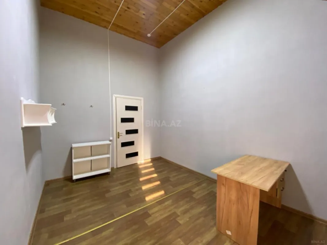 Kirayə verilir obyekt 200 m²