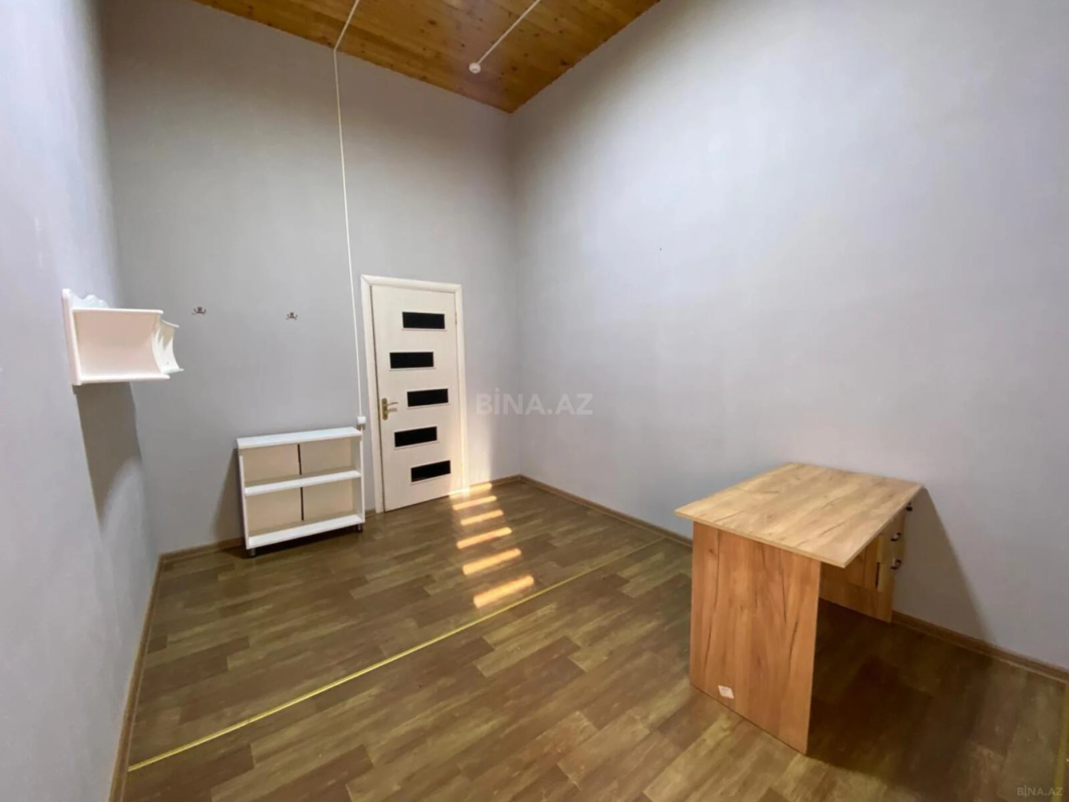 Kirayə verilir obyekt 200 m²