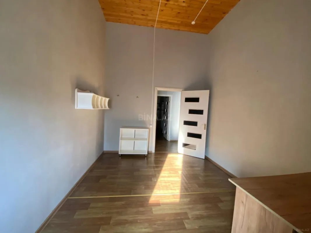Kirayə verilir obyekt 200 m²