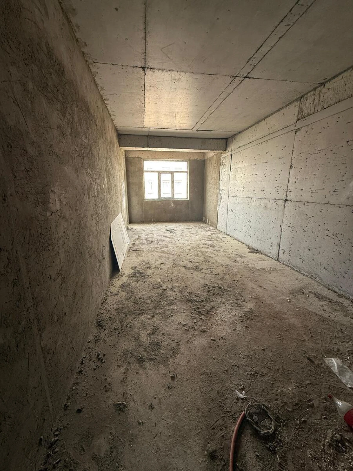 Satılır 1 otaqlı mənzil 50 m²
