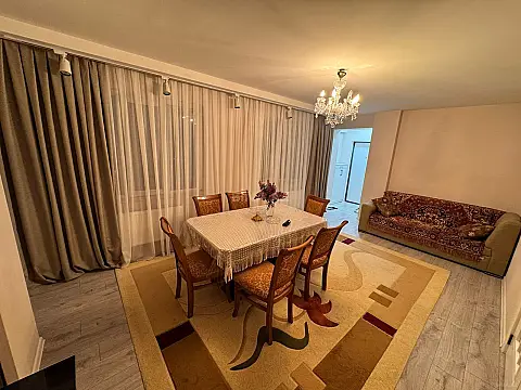 Satılır 3 otaqlı mənzil 93 m²