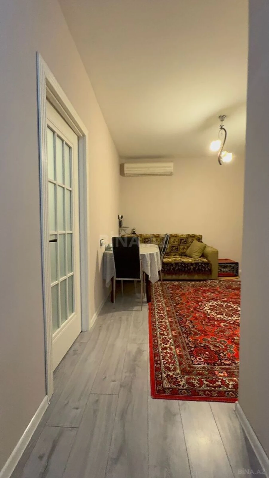 Satılır 3 otaqlı mənzil 93 m²