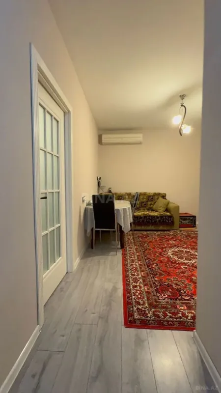 Satılır 3 otaqlı mənzil 93 m²