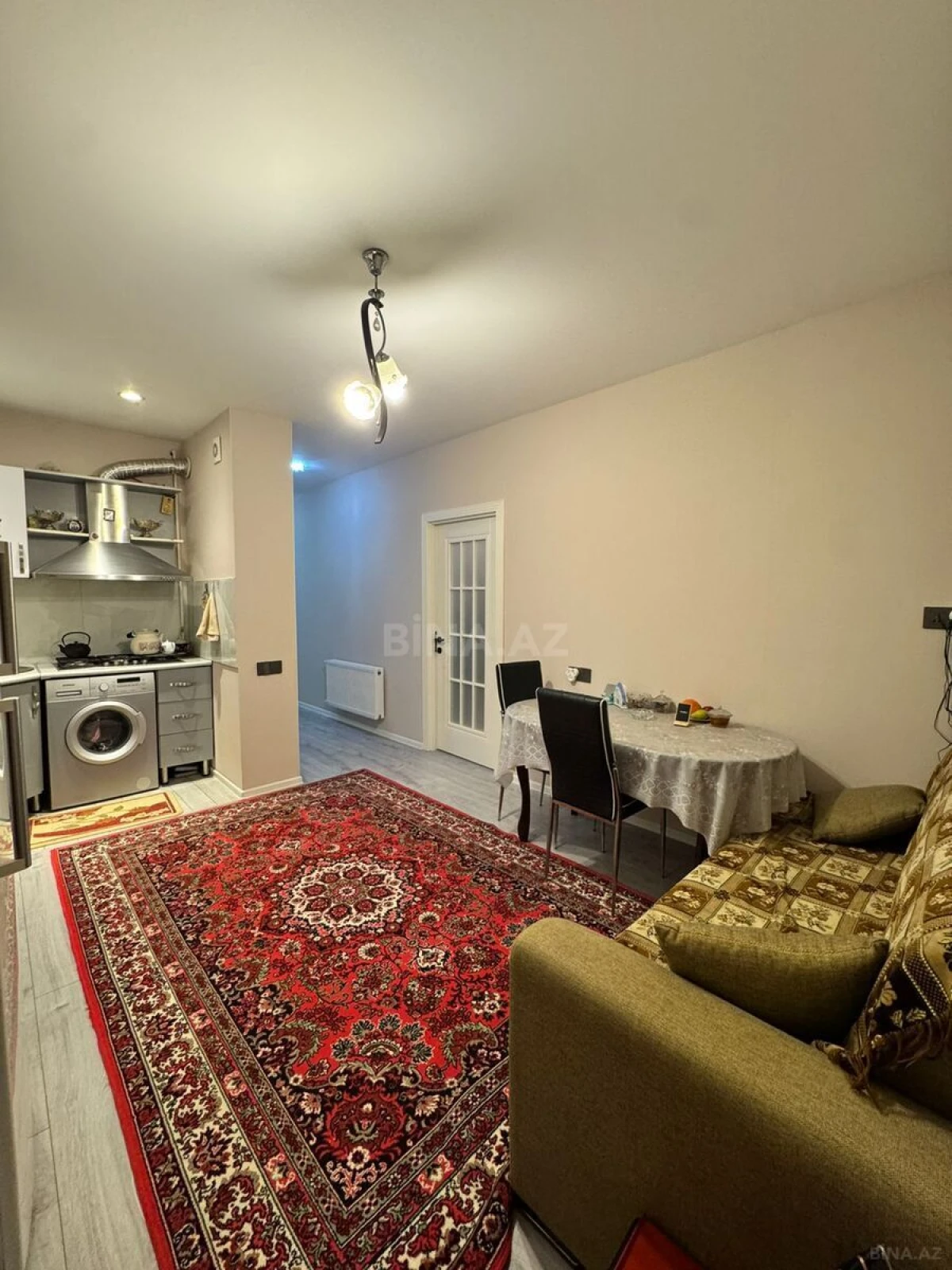 Satılır 3 otaqlı mənzil 93 m²