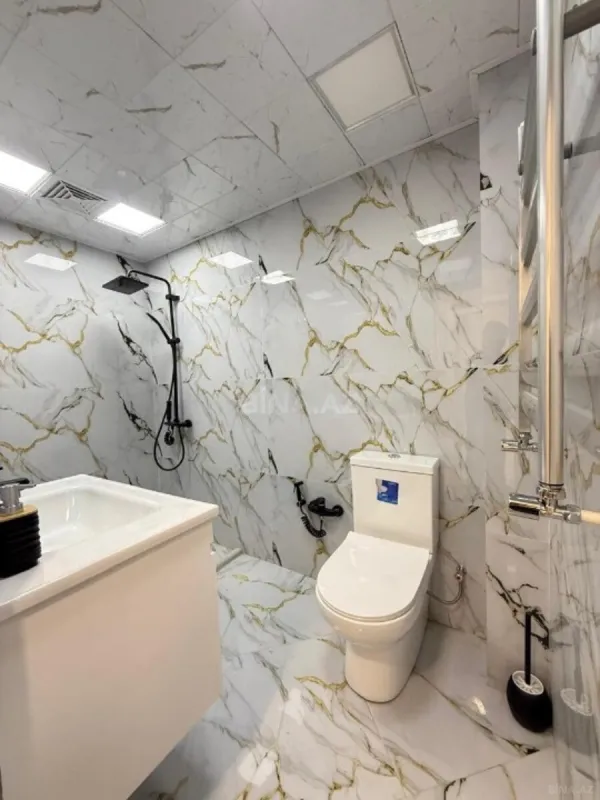 Satılır 2 otaqlı mənzil 55 m²