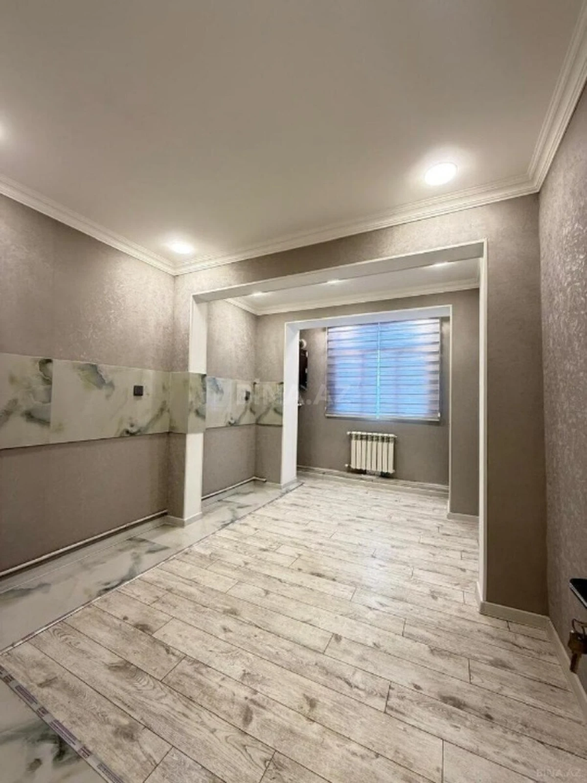 Satılır 2 otaqlı mənzil 55 m²