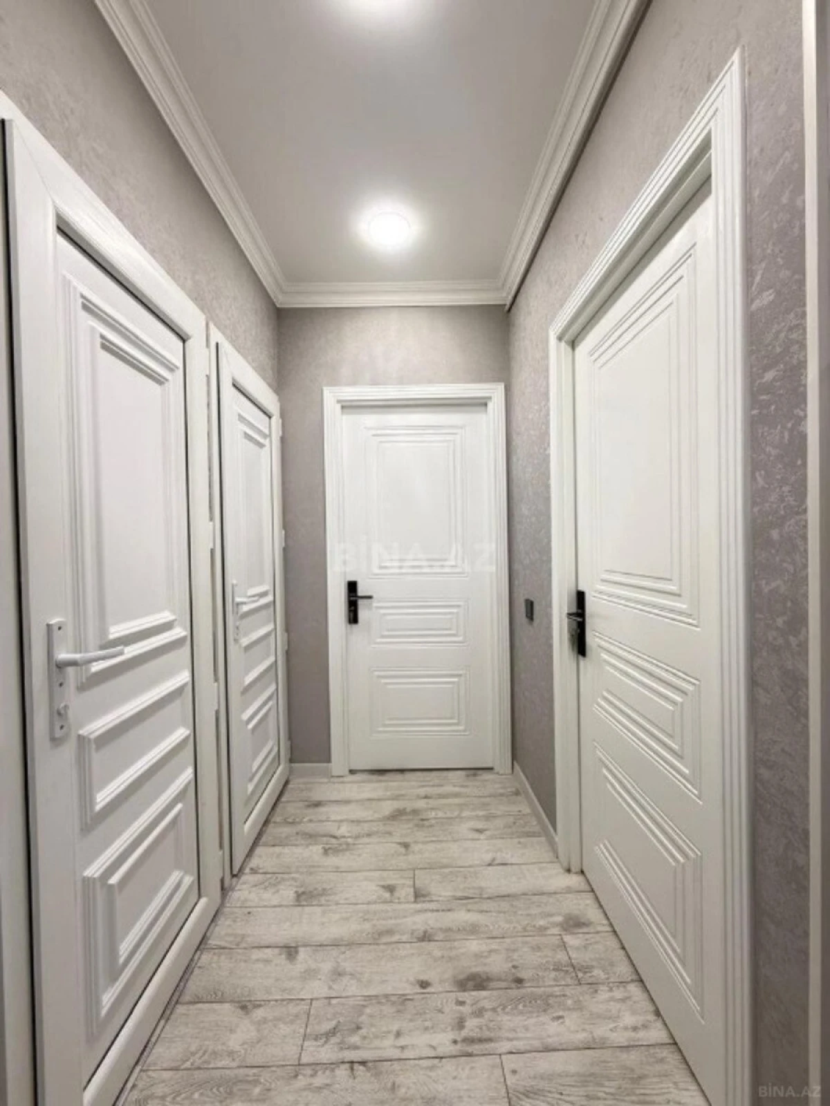 Satılır 2 otaqlı mənzil 55 m²