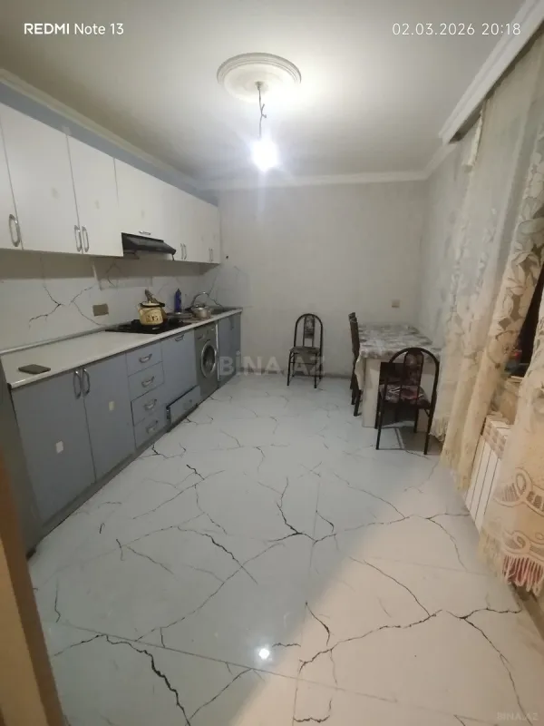 Kirayə verilir 2 otaqlı mənzil 75 m²