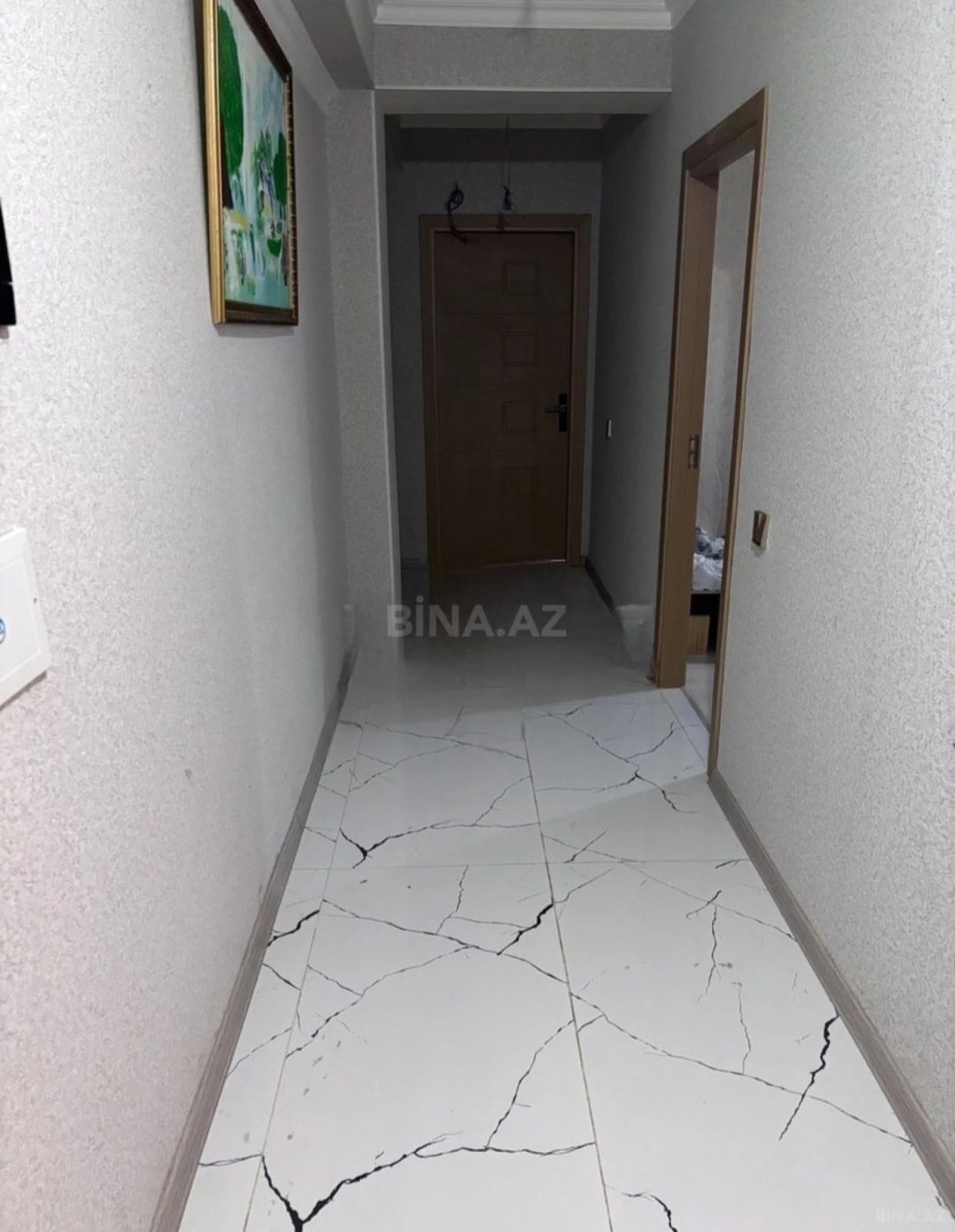 Kirayə verilir 2 otaqlı mənzil 75 m²