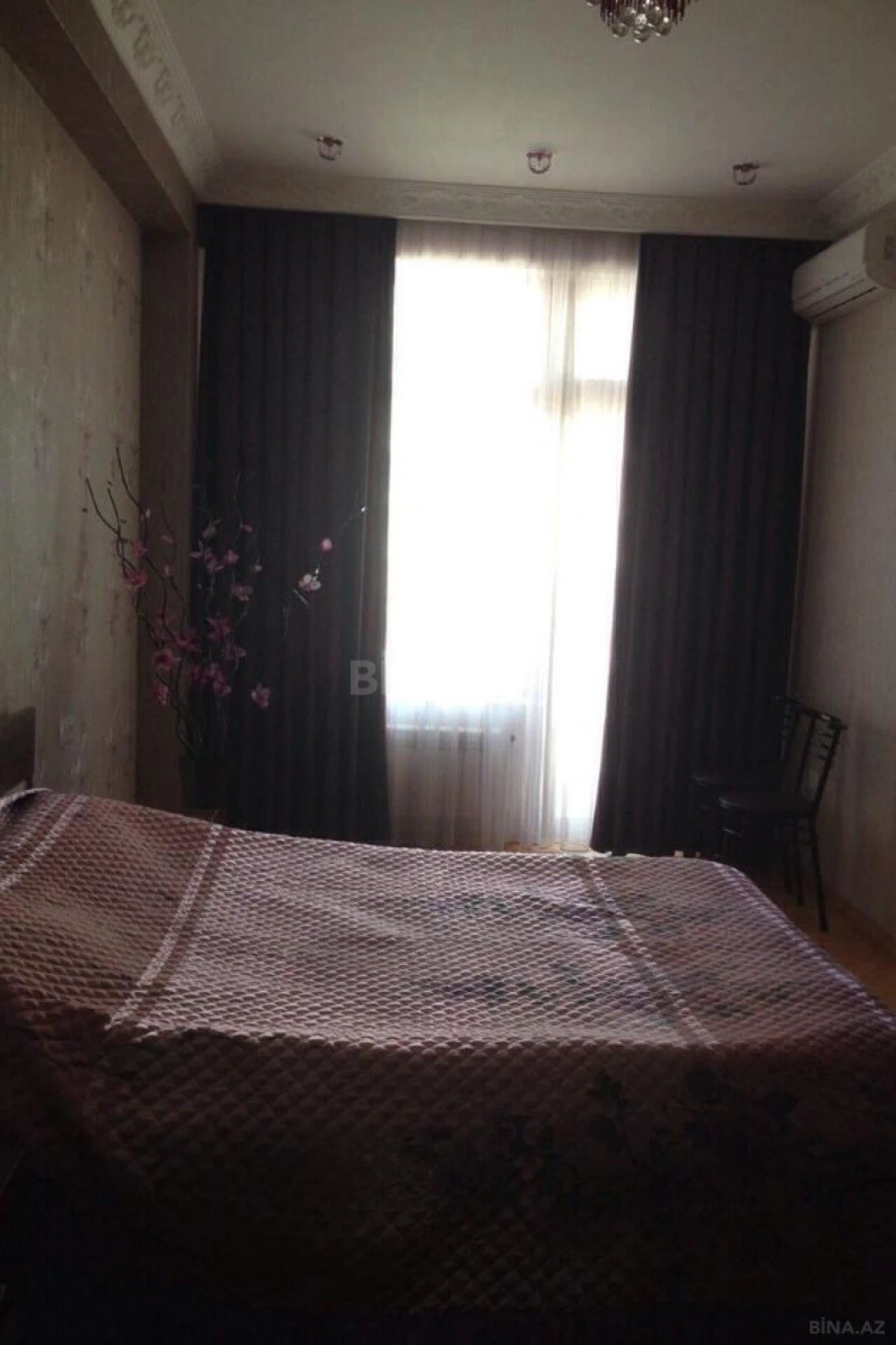 Kirayə verilir 2 otaqlı mənzil 110 m²