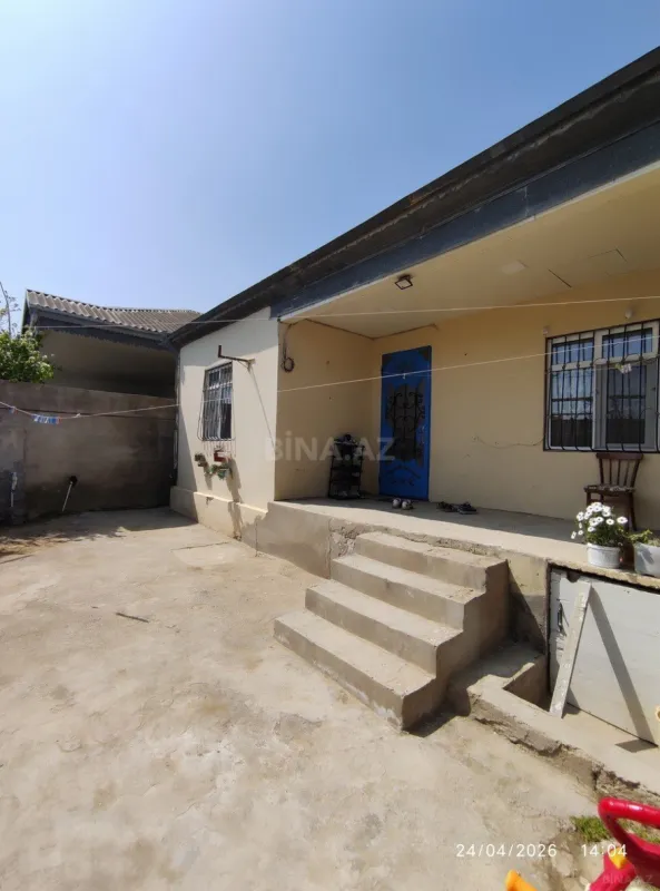 Satılır 4 otaqlı həyət evi 140 m²