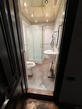 Satılır 3 otaqlı mənzil 158 m²
