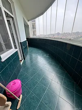 Satılır 3 otaqlı mənzil 158 m²
