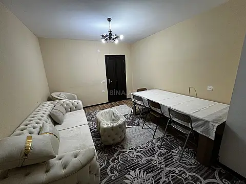 Kirayə verilir 2 otaqlı mənzil 60 m²