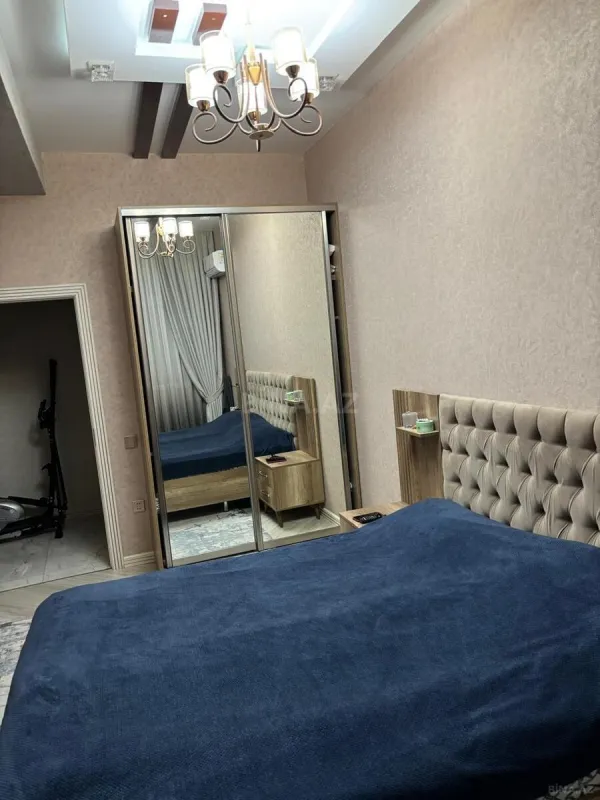 Satılır 2 otaqlı mənzil 89 m²