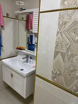 Satılır 2 otaqlı mənzil 89 m²