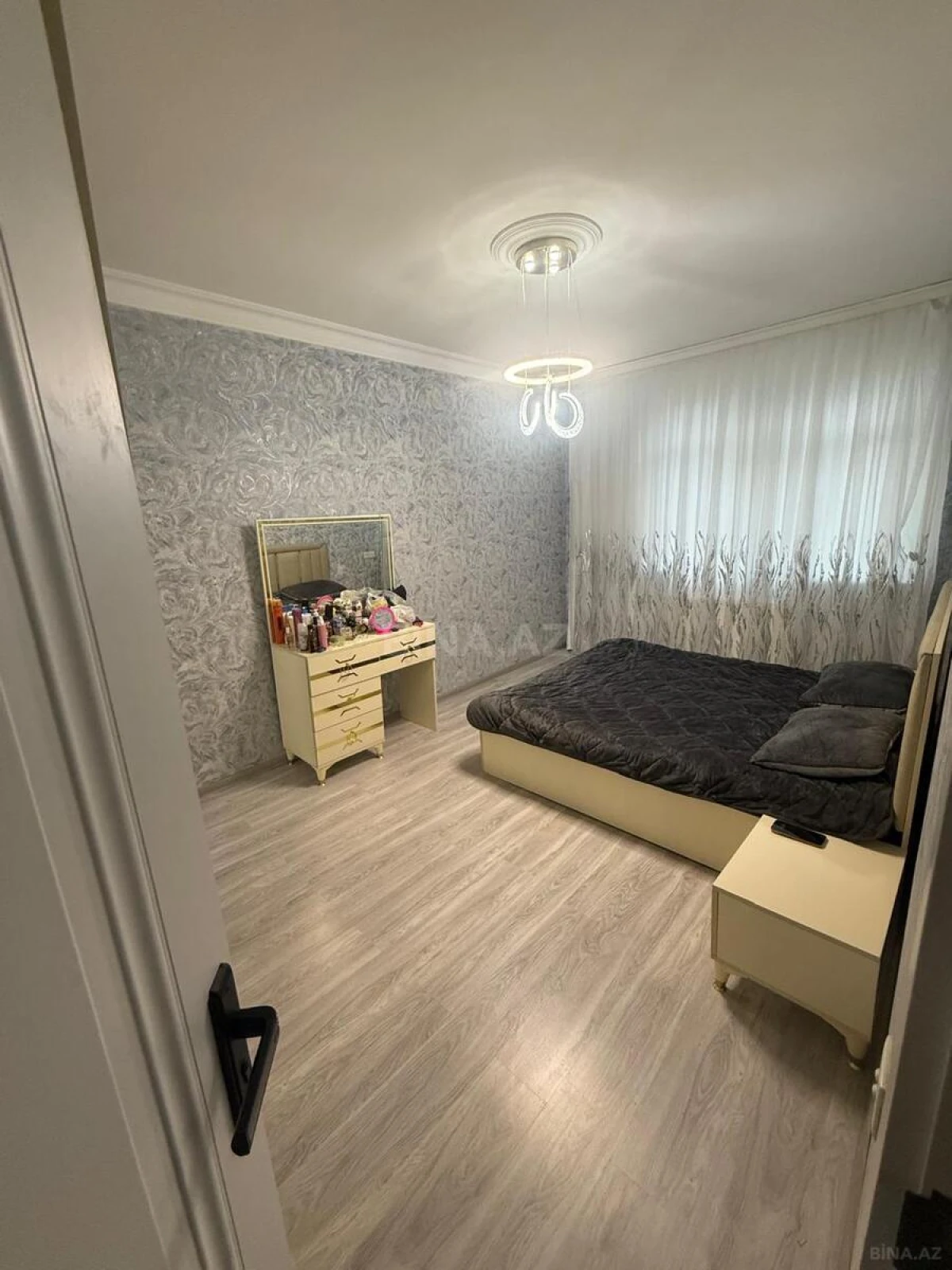 Satılır 3 otaqlı mənzil 65 m²