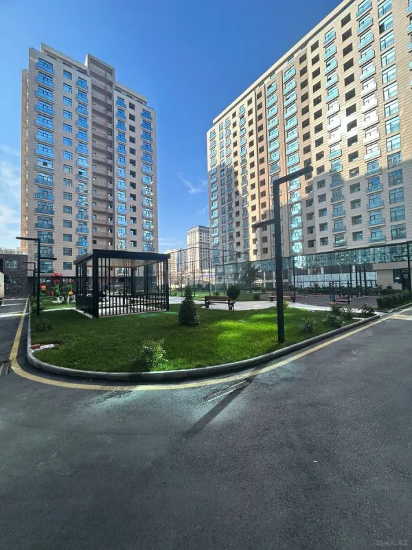 Satılır 3 otaqlı mənzil 120 m²
