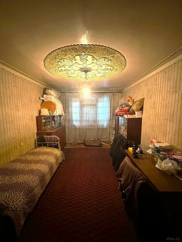 Satılır 6 otaqlı mənzil 150 m²