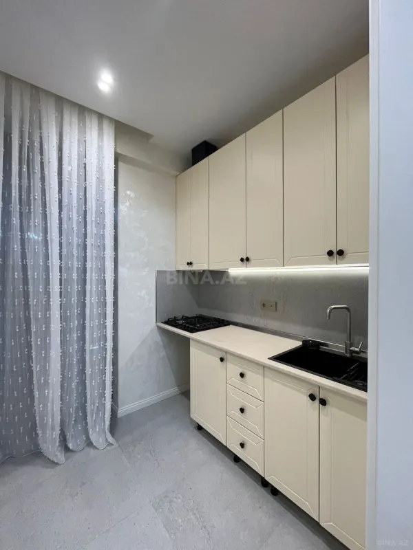 Kirayə verilir 2 otaqlı mənzil 70 m²