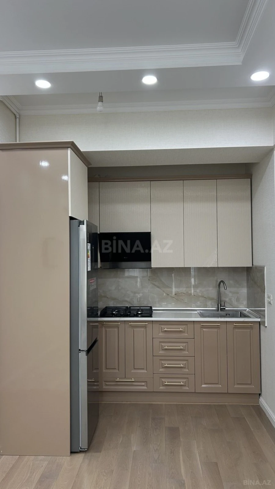 Kirayə verilir 2 otaqlı mənzil 55 m²
