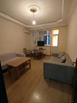 Satılır 2 otaqlı mənzil 60 m²