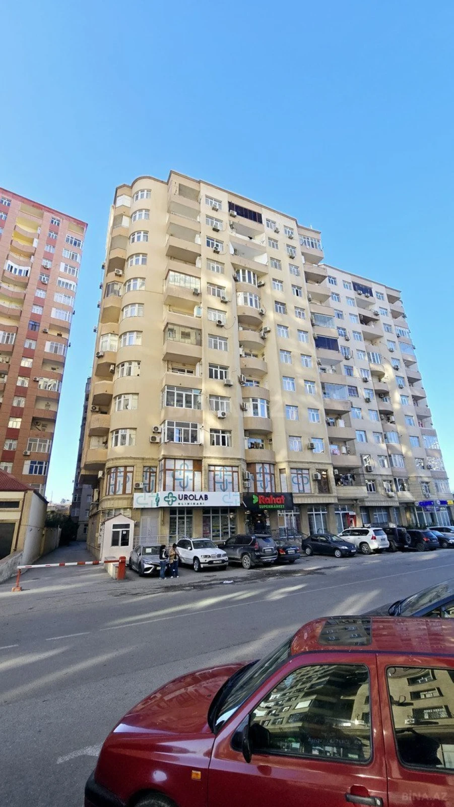 Satılır 2 otaqlı mənzil 62 m²