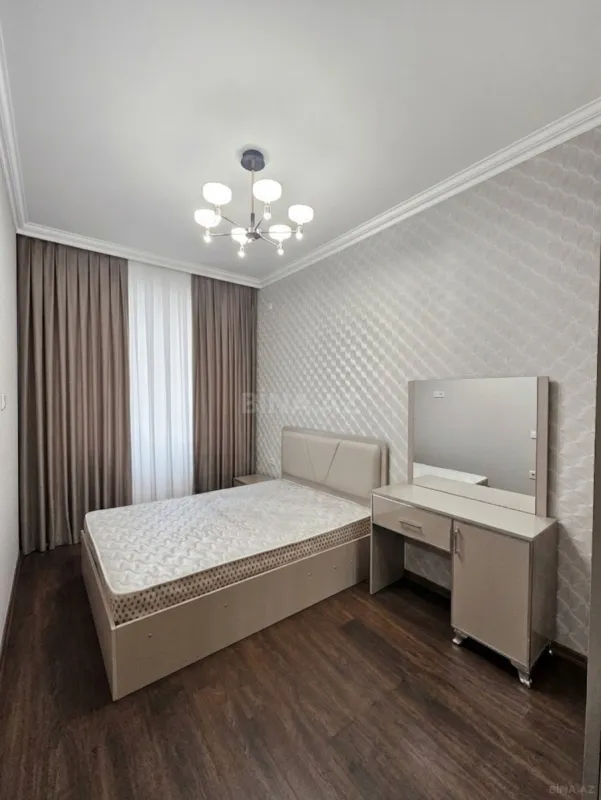 Satılır 2 otaqlı mənzil 56 m²