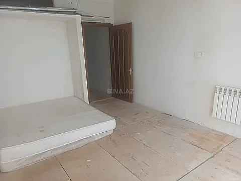 Satılır 3 otaqlı mənzil 120 m²