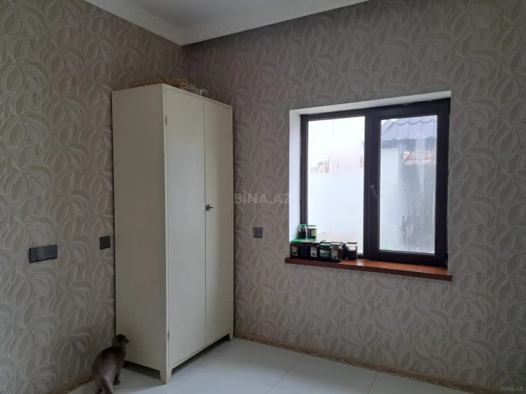 Satılır 5 otaqlı həyət evi 280 m²