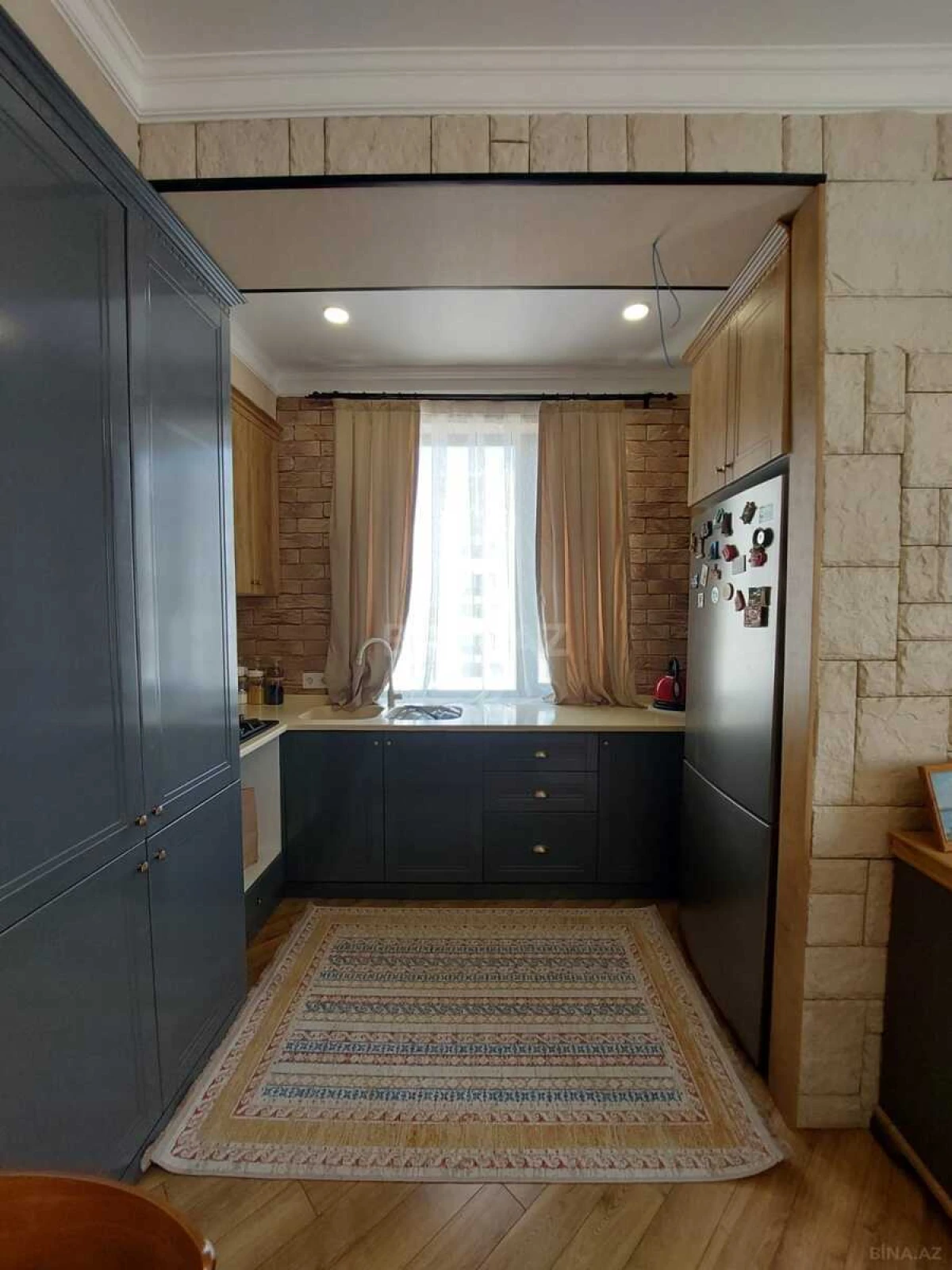 Satılır 4 otaqlı mənzil 100 m²