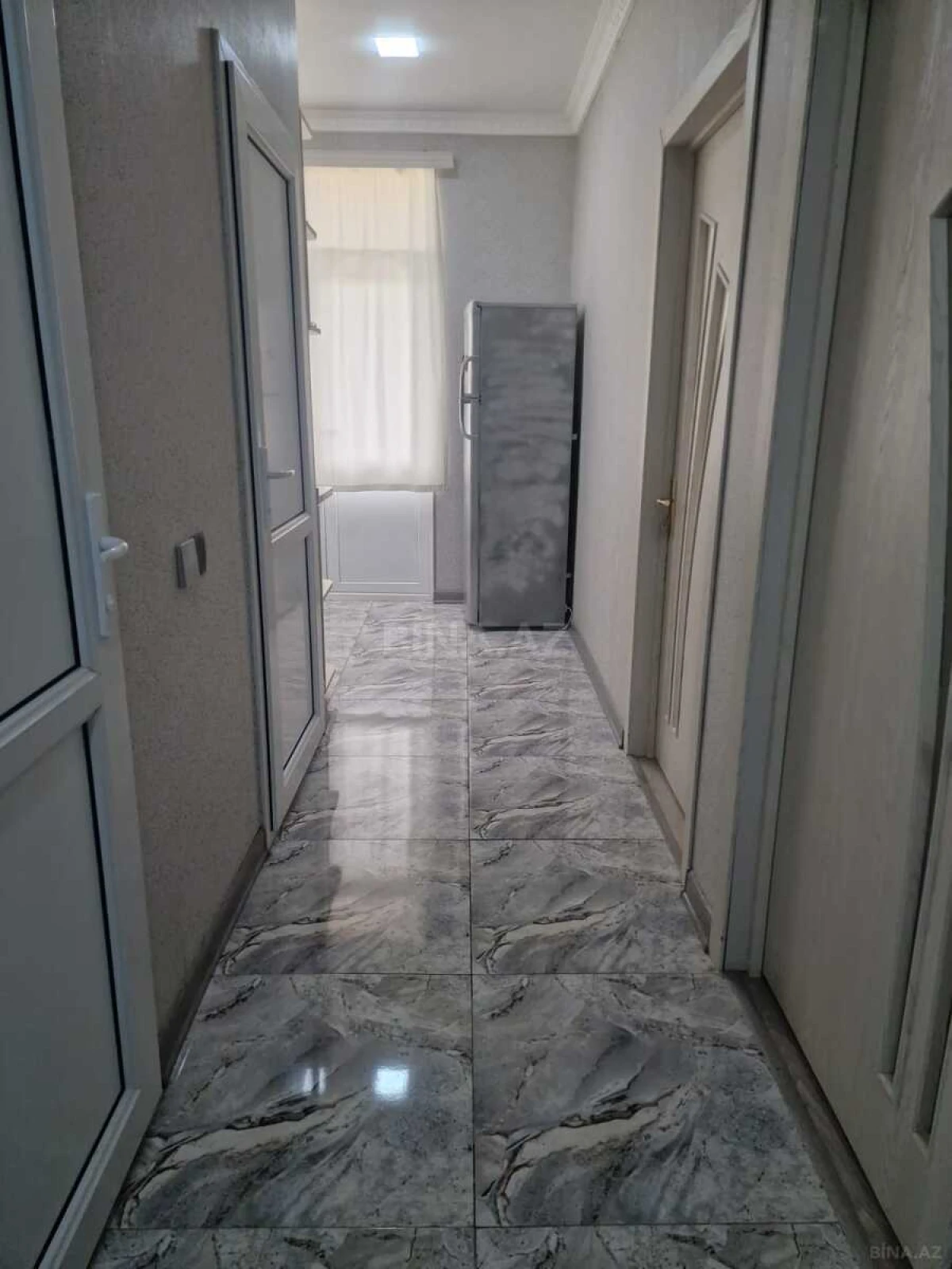 Satılır 2 otaqlı mənzil 54 m²