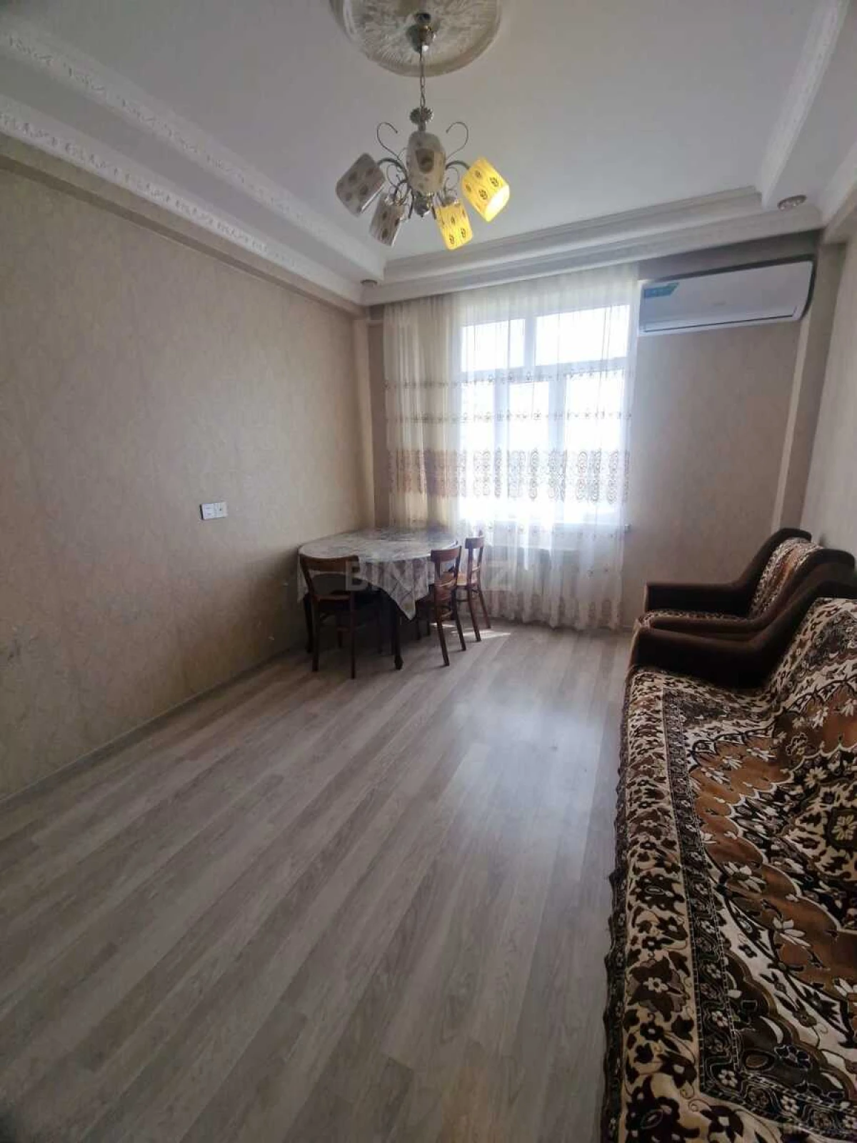 Satılır 2 otaqlı mənzil 54 m²