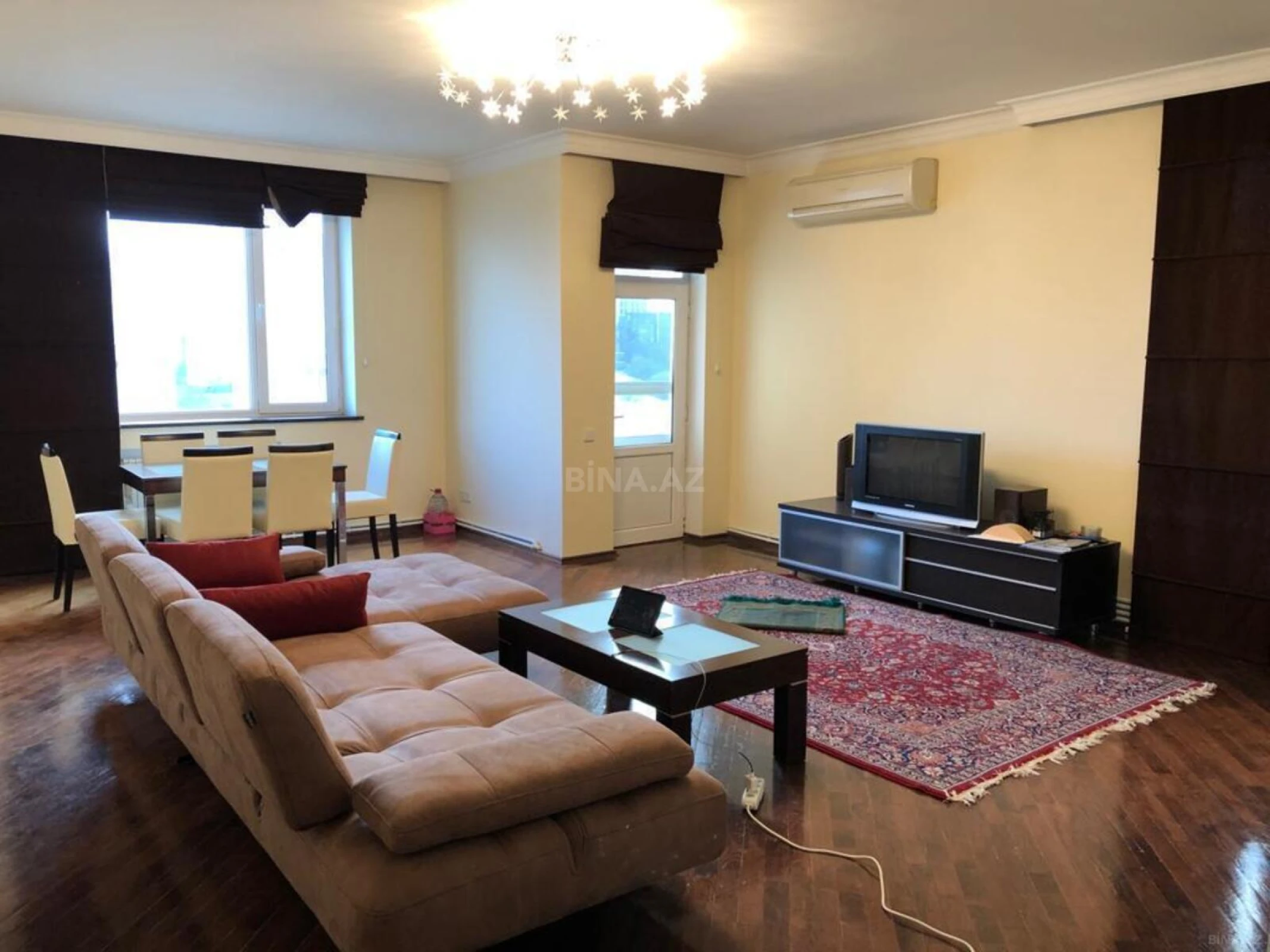 Kirayə verilir 3 otaqlı mənzil 120 m²